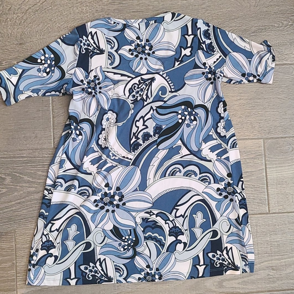 Fun Geometric Pattern Blouse Top - Picture 4 of 4